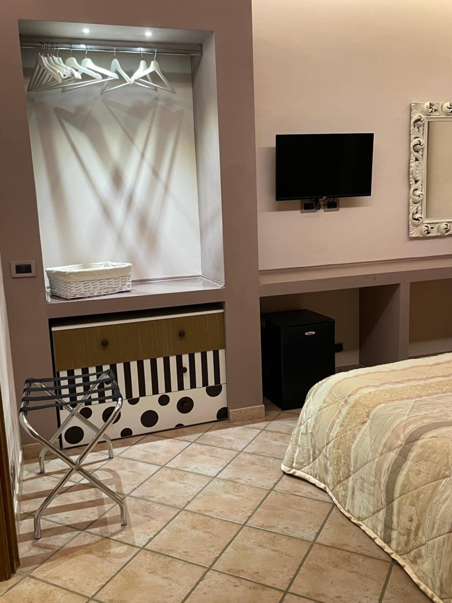 Villa Mariposa Нетуно Екстериор снимка